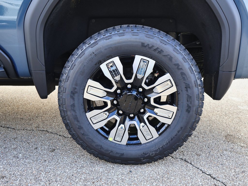 New 2026 GMC Sierra 3500 Denali w/ Denali Reserve Package image 37