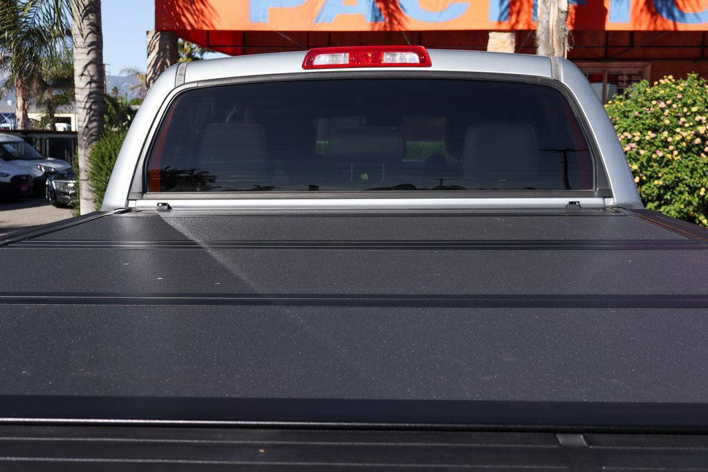 Used 2017 Toyota Tundra SR5 image 8