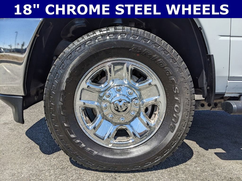Used 2024 RAM 2500 Tradesman w/ Chrome Appearance Group image 4