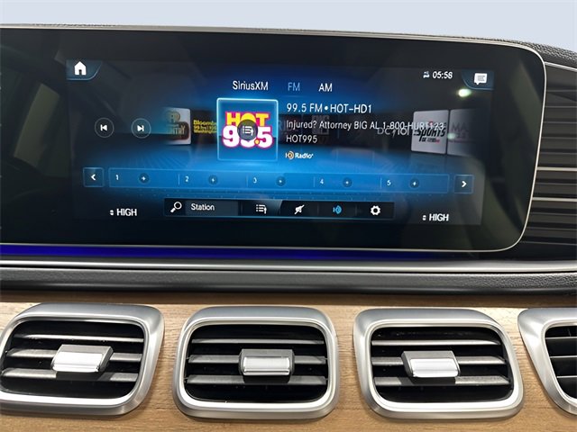 Used 2022 Mercedes-Benz GLS 450 4MATIC image 23