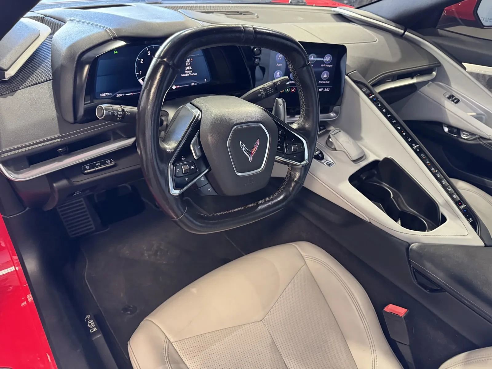 Used 2022 Chevrolet Corvette Stingray Preferred Conv w/ 2LT image 8