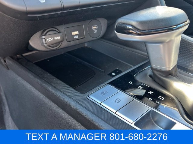 Used 2025 Hyundai Elantra SEL FWD image 27