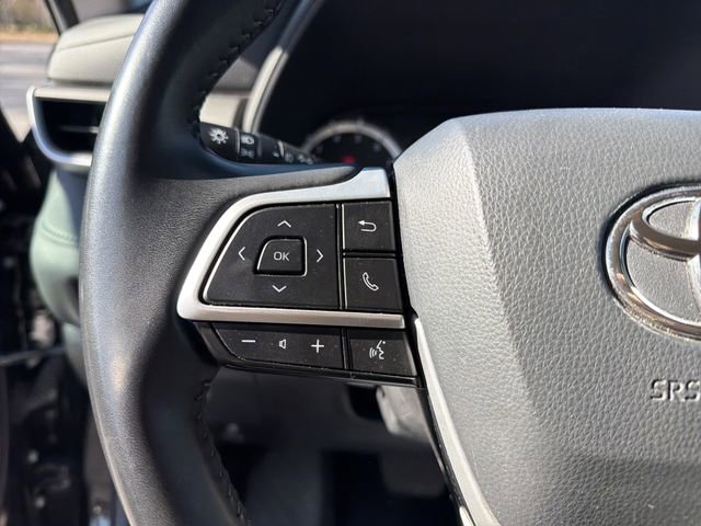 Used 2024 Toyota Highlander LE image 26
