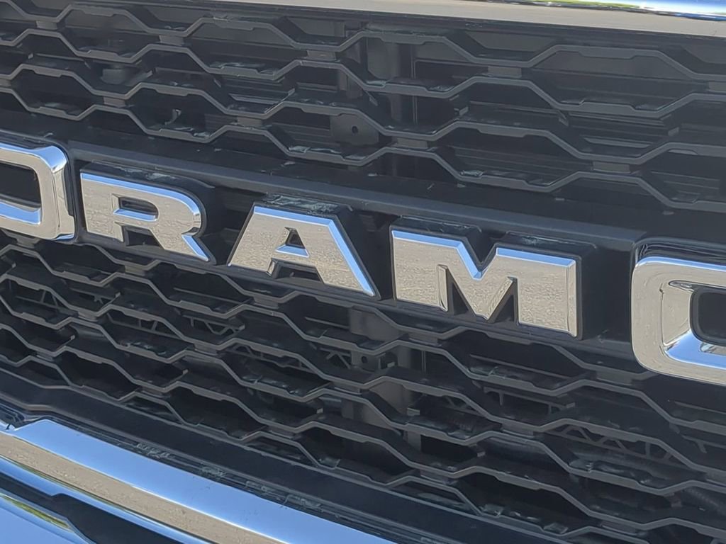 New 2024 RAM 5500 Tradesman AWD/4WD image 20