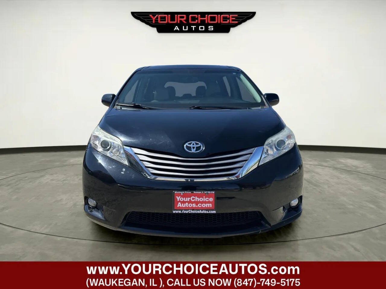 Used 2016 Toyota Sienna XLE FWD image 9