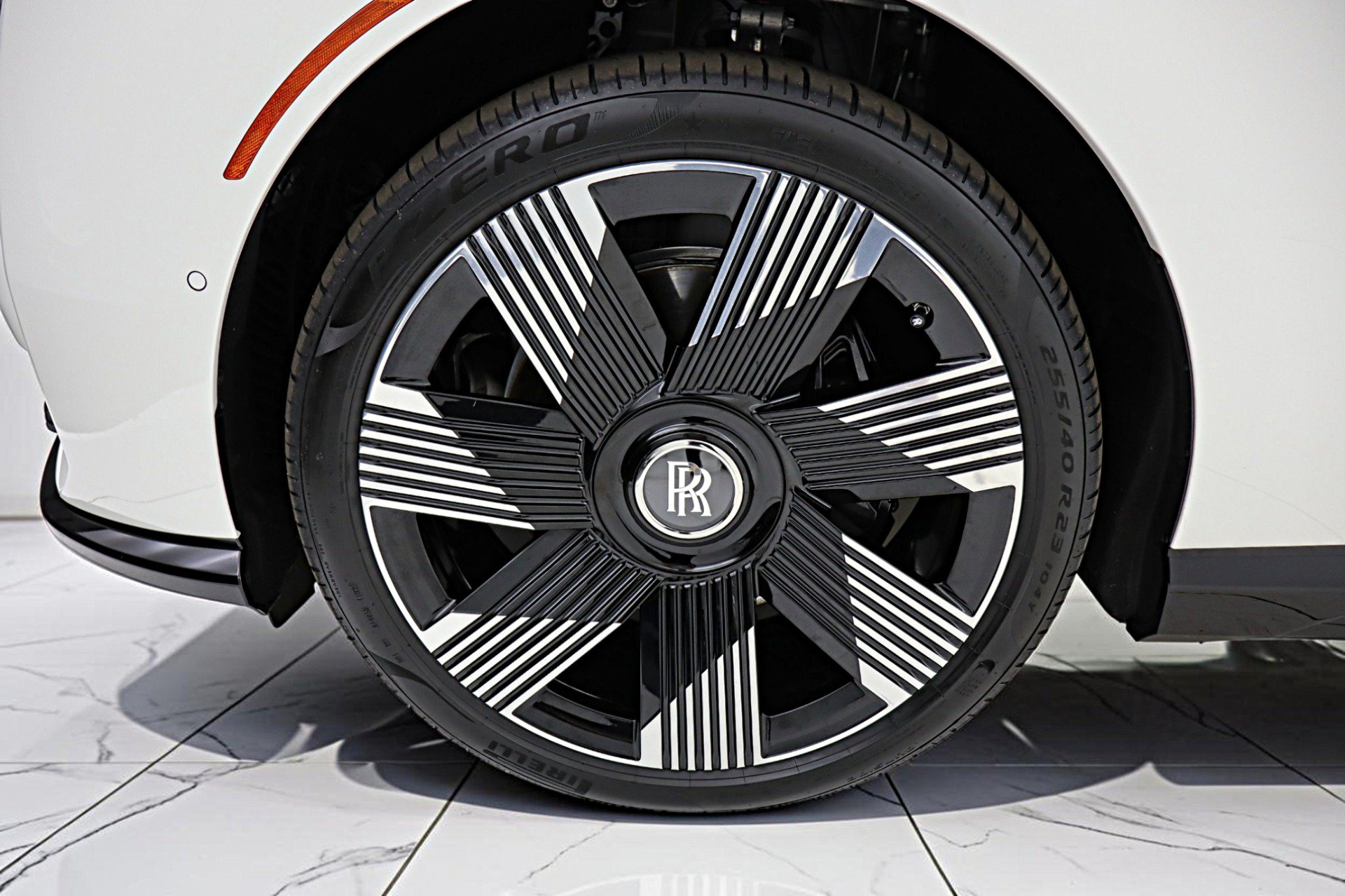 Used 2026 Rolls-Royce Spectre AWD/4WD image 46