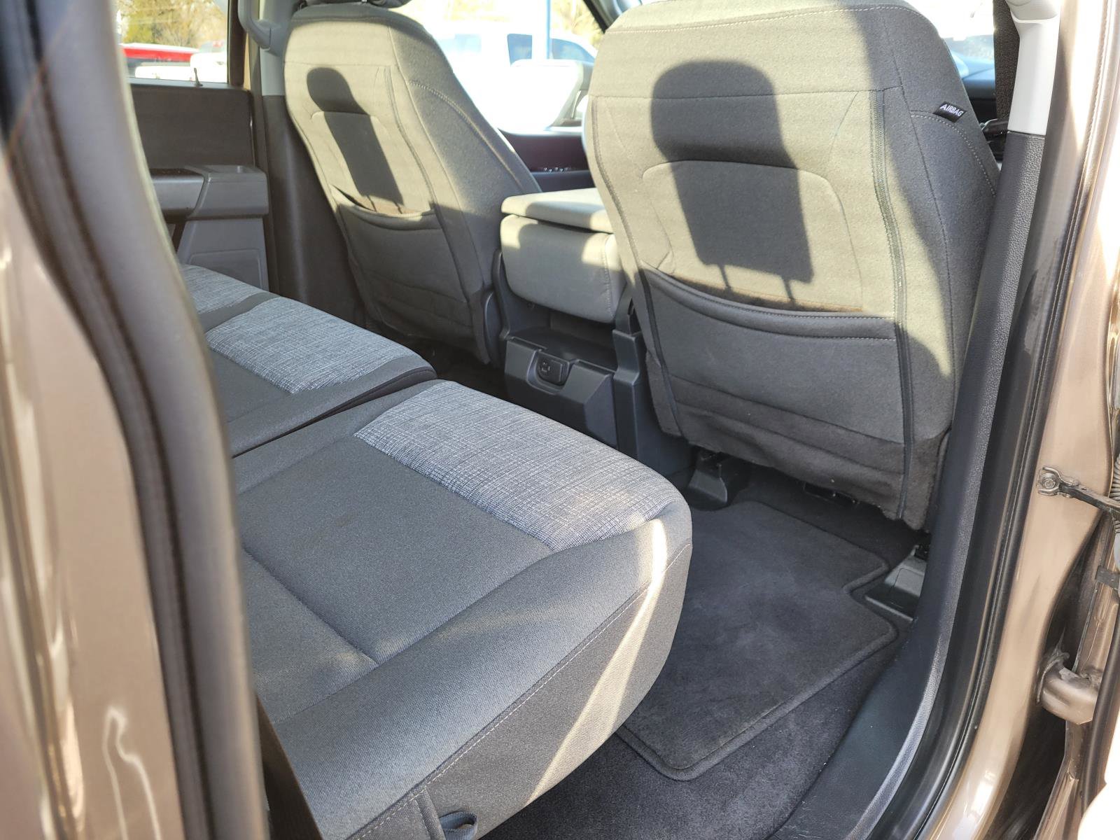 Used 2023 Ford F150 XLT w/ Trailer Tow Package image 18