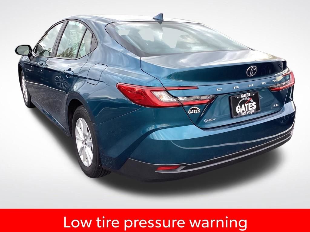 Used 2025 Toyota Camry SE FWD image 8