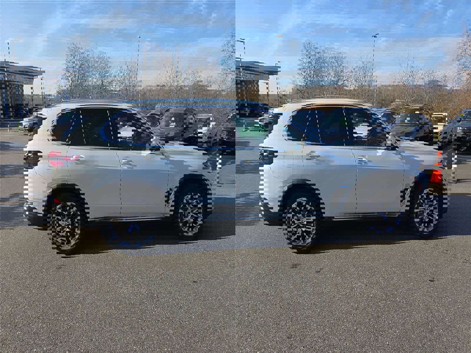 Used 2024 BMW X5 xDrive40i image 2