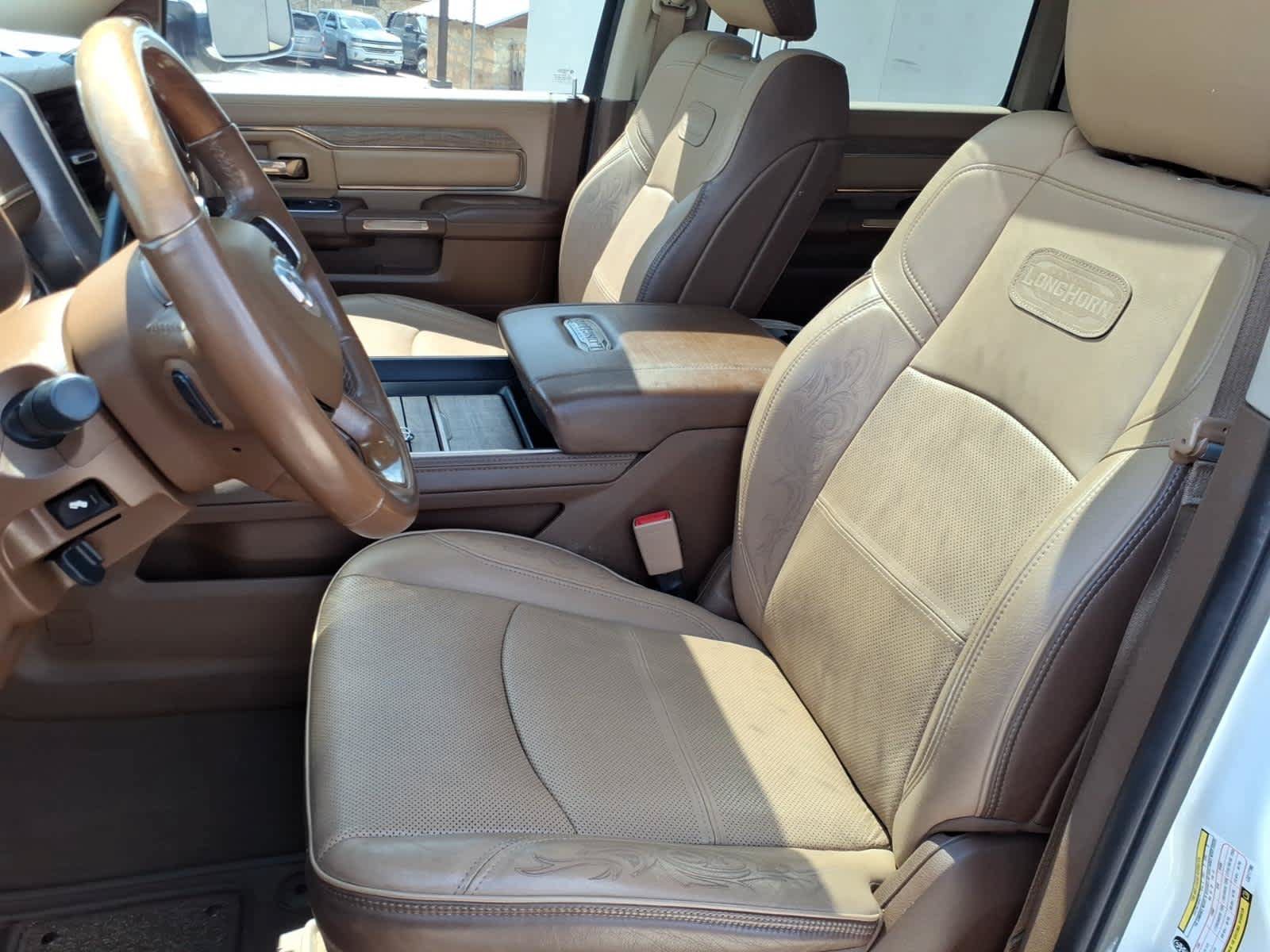 Used 2020 RAM 2500 Limited AWD/4WD image 2