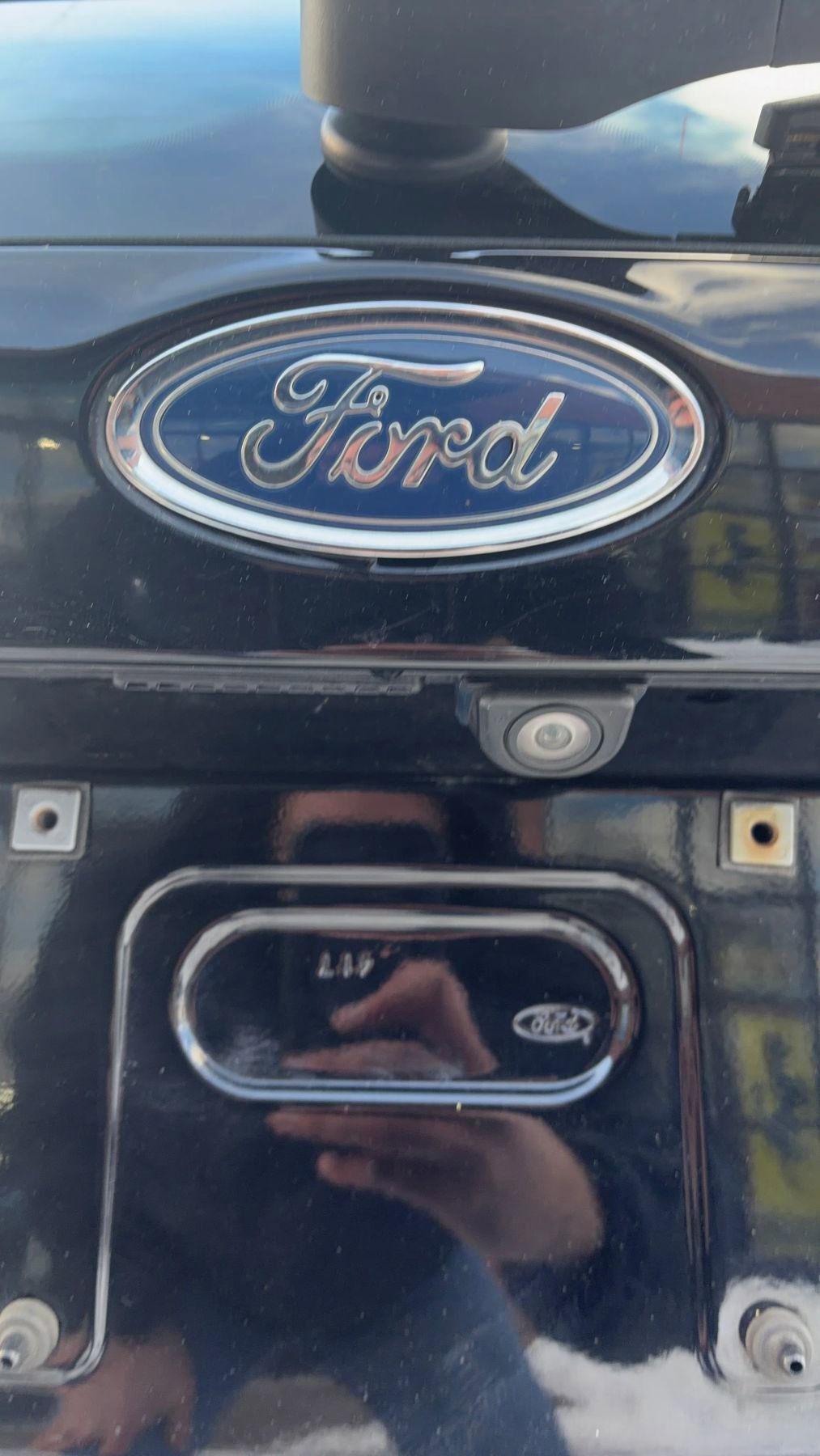Used 2017 Ford Focus Titanium FWD image 27