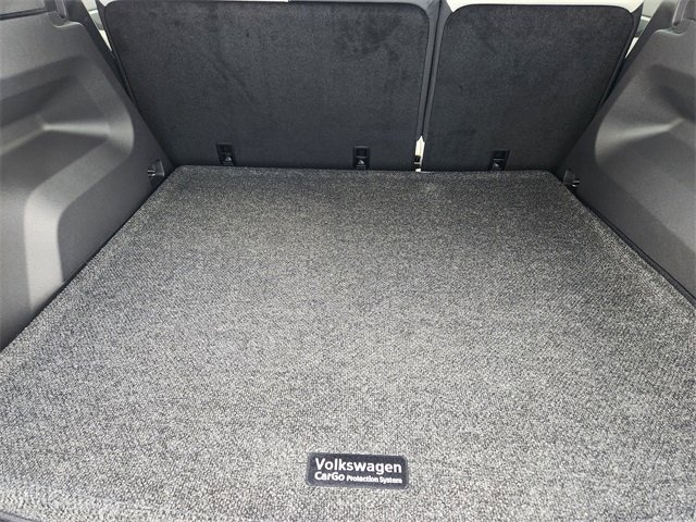 New 2025 Volkswagen Atlas Cross Sport SEL Premium R-Line image 23