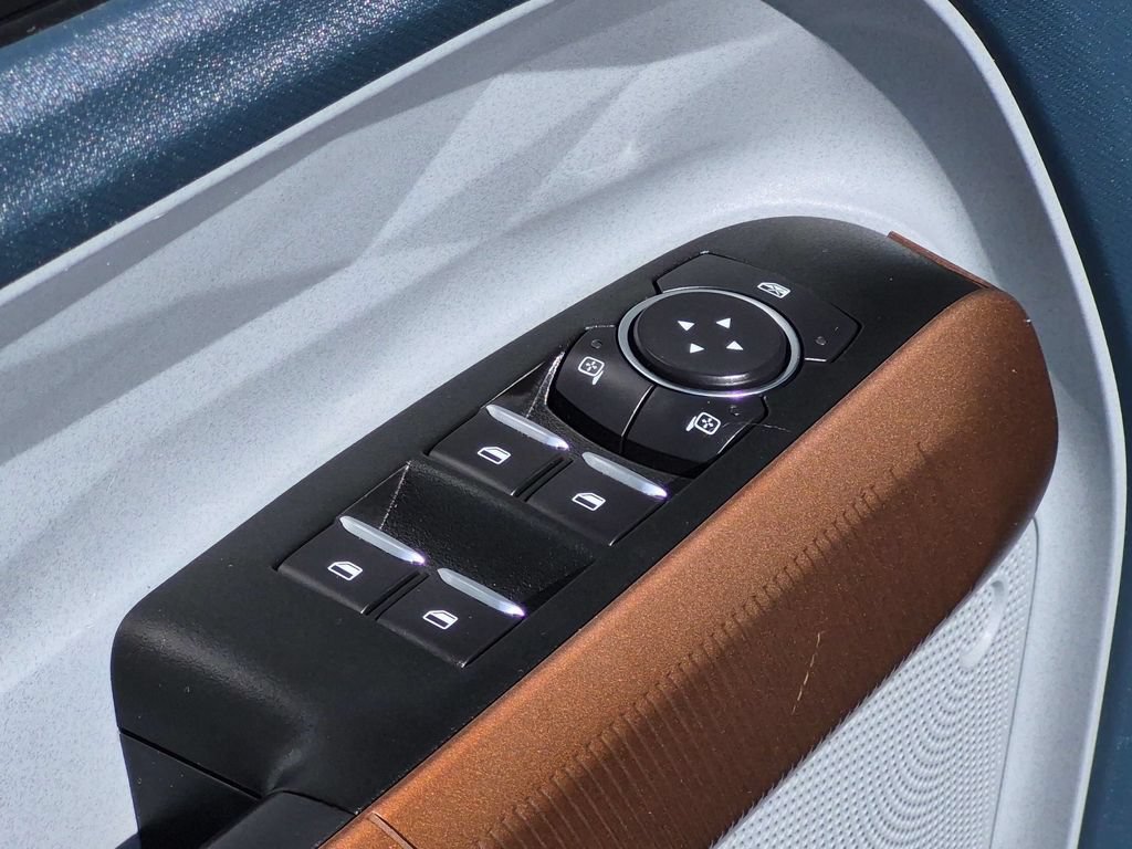Used 2022 Ford Maverick Lariat w/ Equipment Group 500A Standard AWD/4WD image 11
