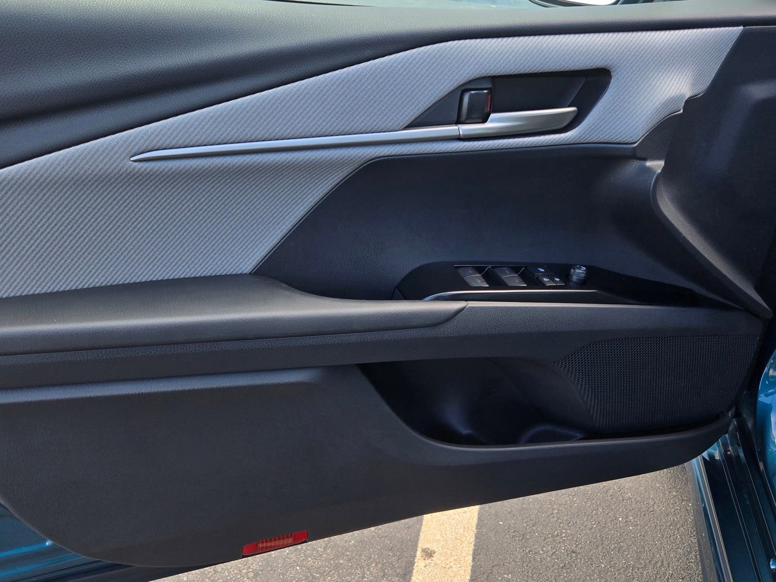 Certified 2026 Toyota Camry SE w/ Convenience Package FWD image 9