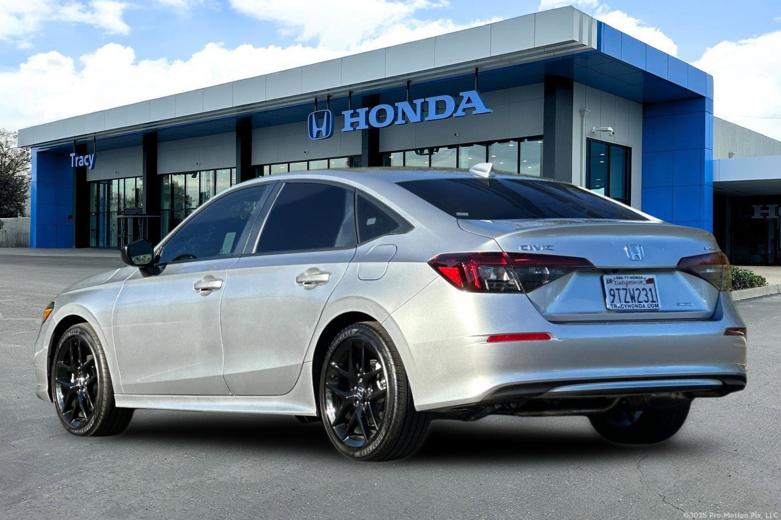 Certified 2025 Honda Civic Sport image 10