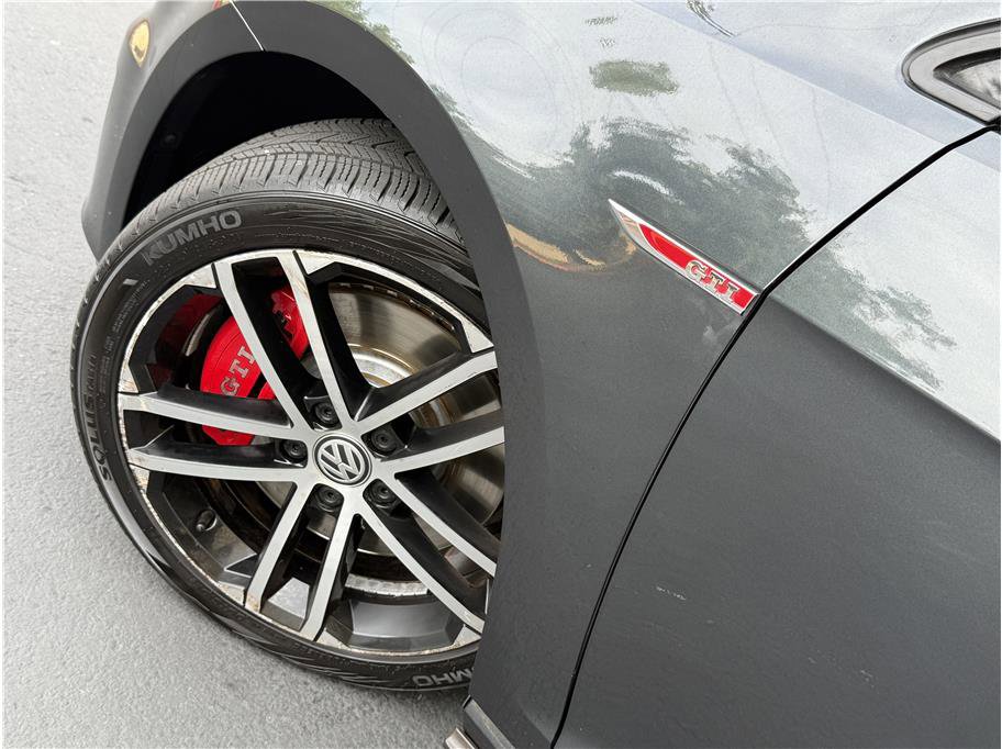 Used 2017 Volkswagen GTI S FWD image 24