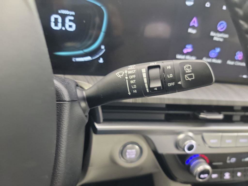 Certified 2023 Kia Telluride EX image 32