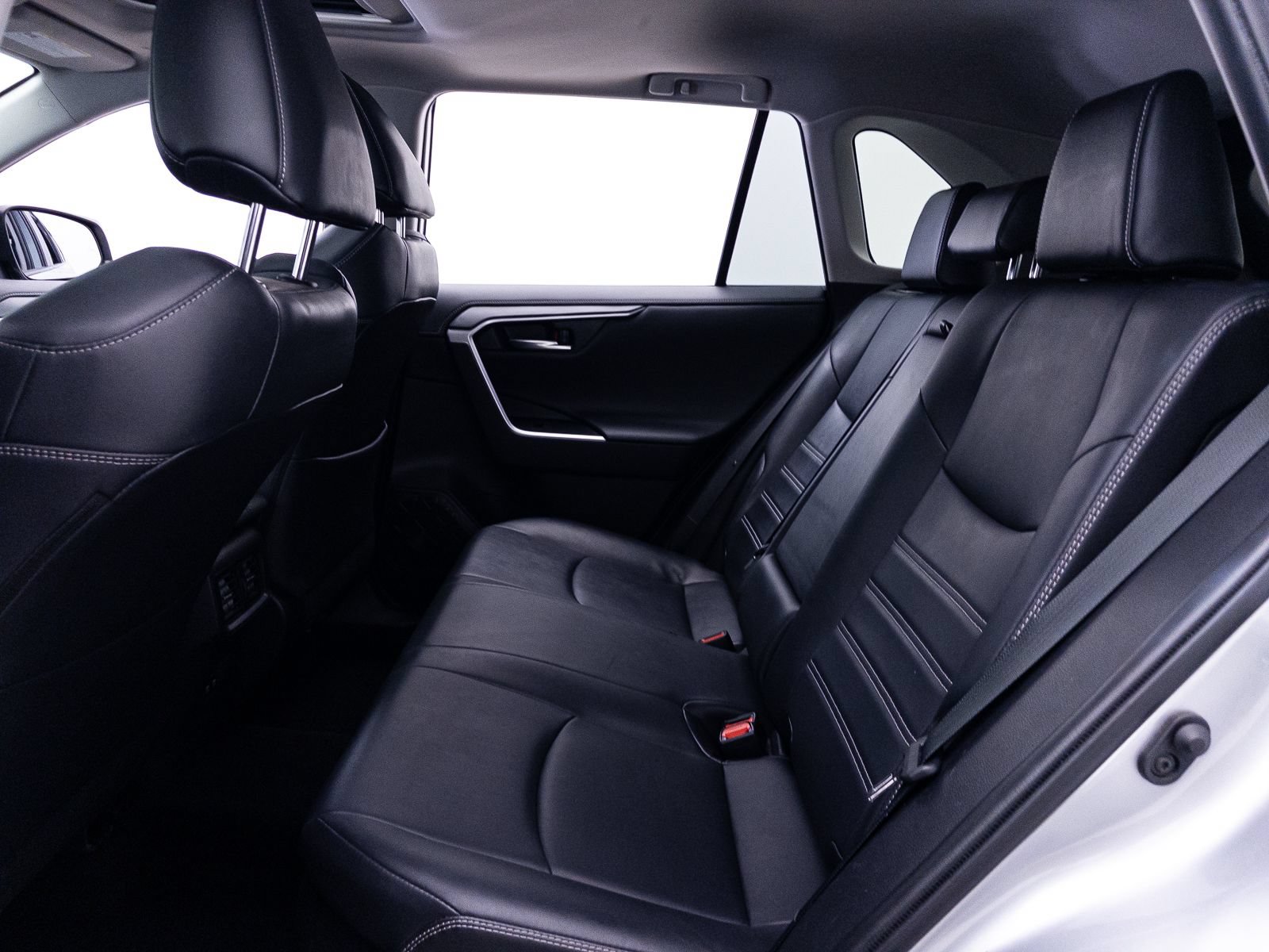 Used 2019 Toyota RAV4 Limited w/ Carpet Mat Package AWD/4WD image 42