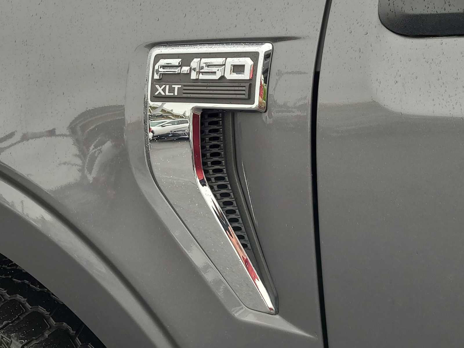 Used 2024 Ford F150 XLT image 15