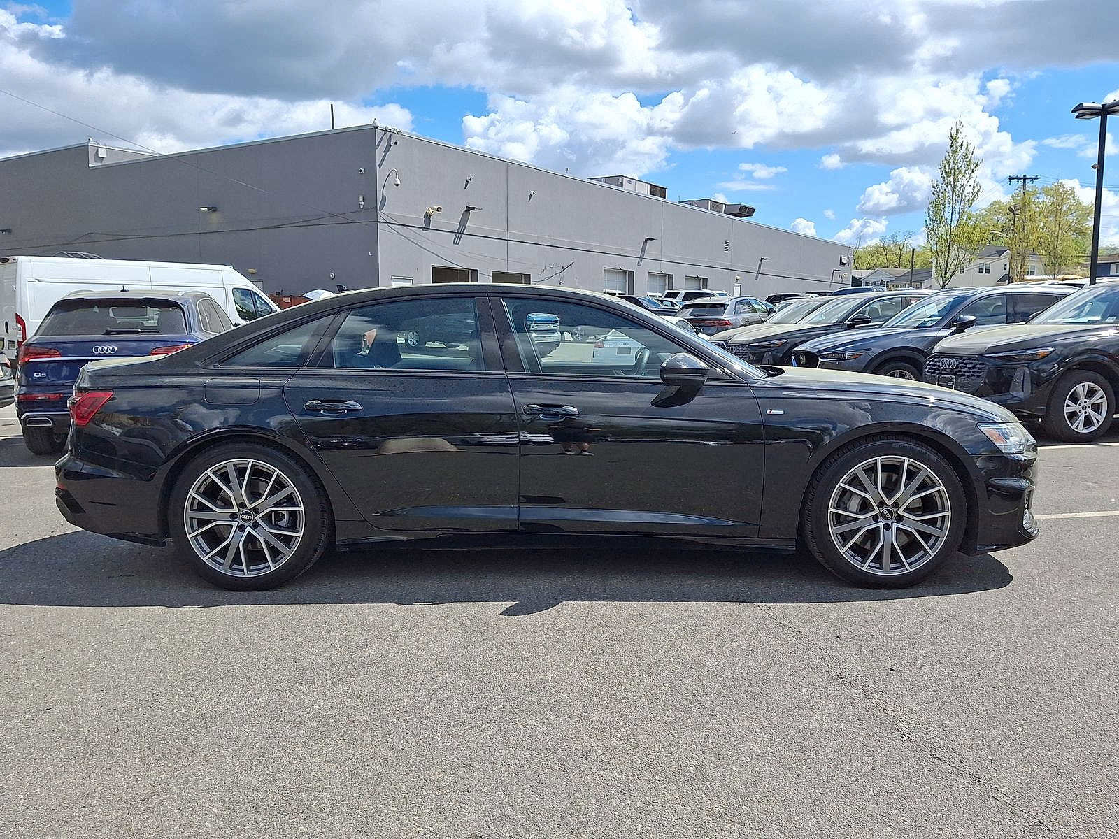 Used 2023 Audi A6 Premium Plus w/ Premium Plus Package image 26