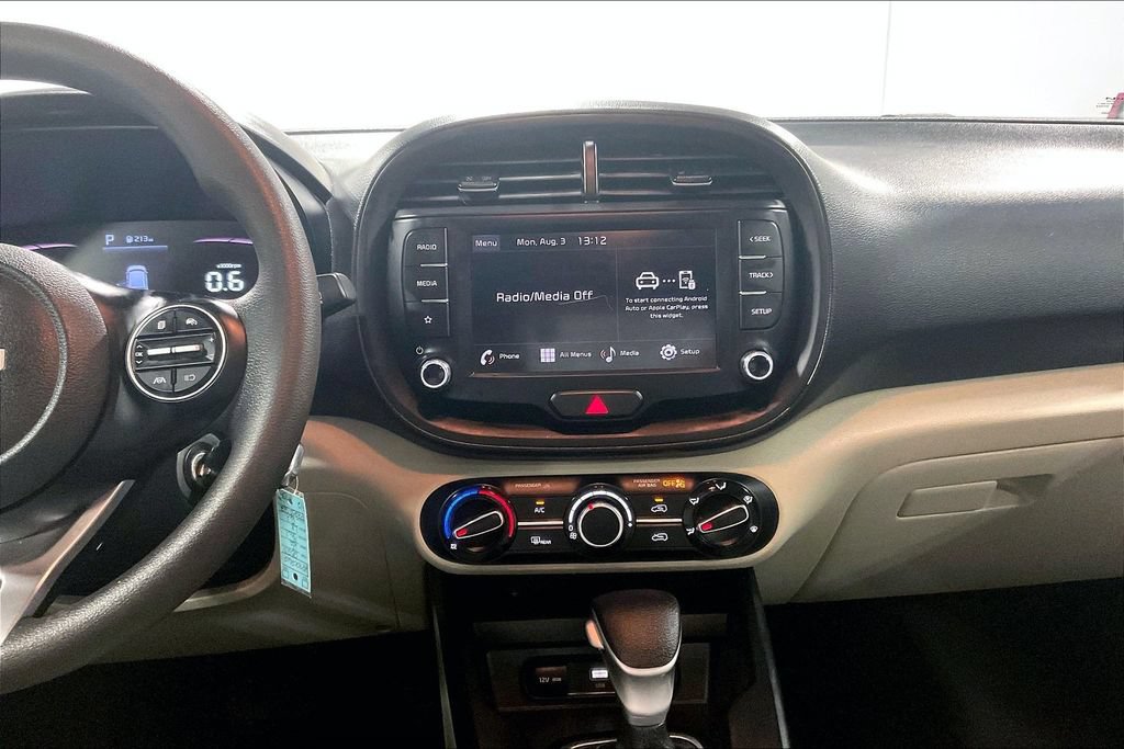 Used 2023 Kia Soul LX FWD image 7