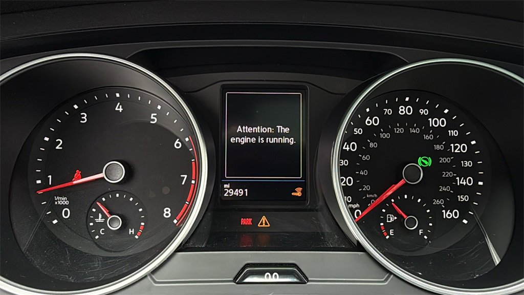 Used 2021 Volkswagen Tiguan SE R-Line image 34