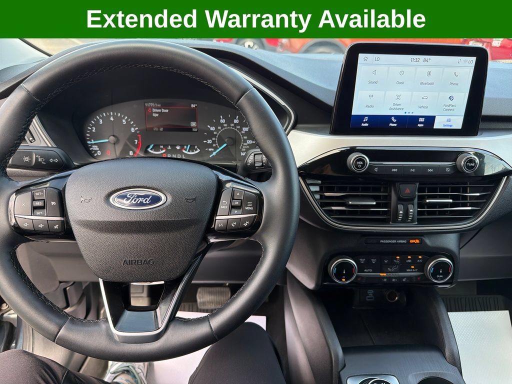 Used 2022 Ford Escape SE w/ Convenience Package FWD image 14