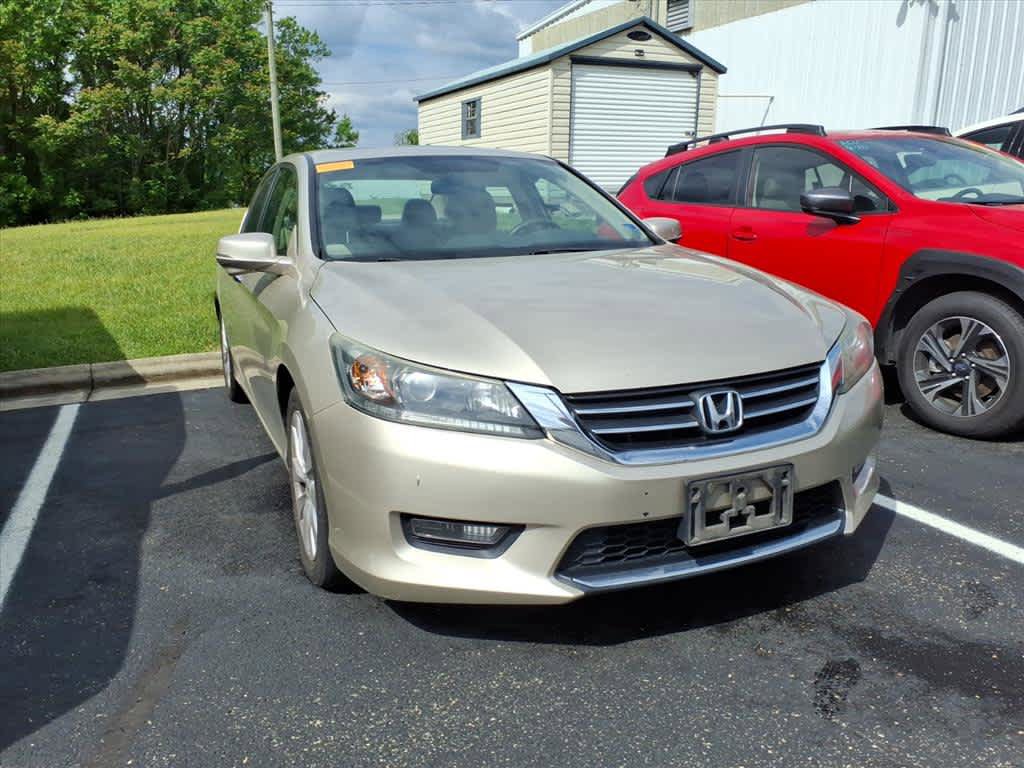 Used 2014 Honda Accord EX image 10