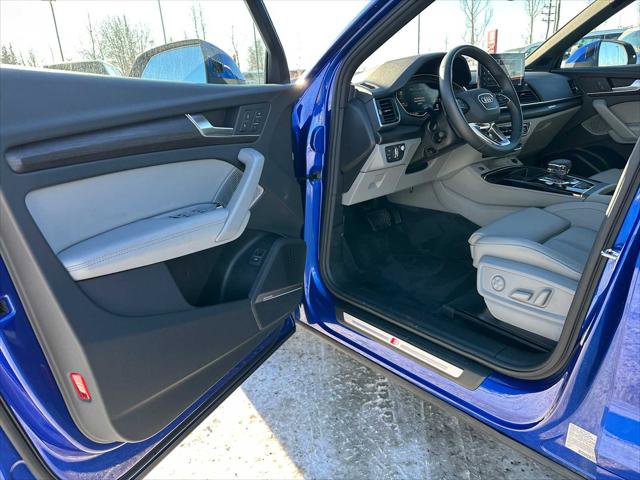 Used 2025 Audi Q5 Prestige w/ Prestige Package image 19