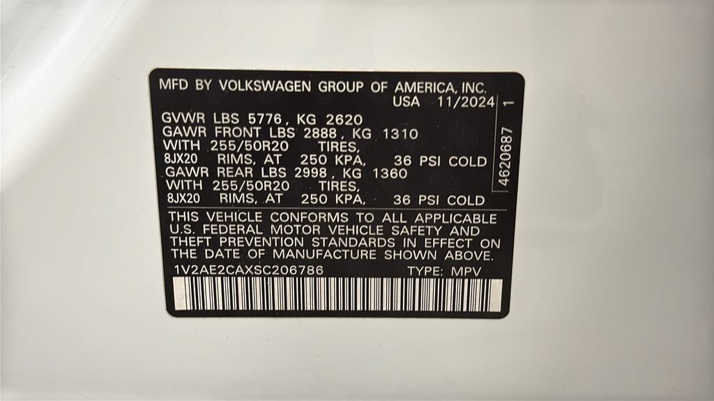 Used 2025 Volkswagen Atlas Cross Sport SEL R-Line AWD/4WD image 28