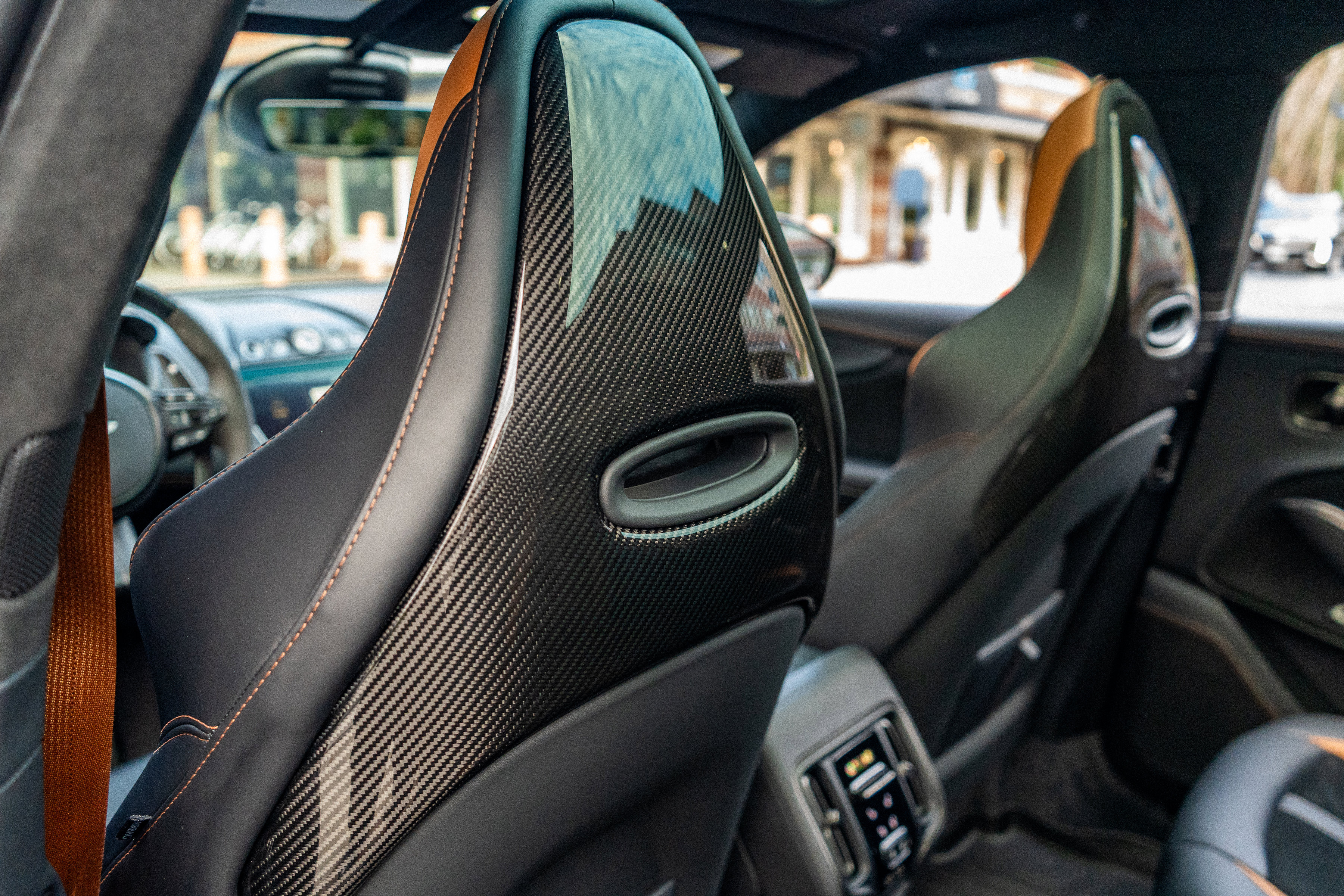 Used 2023 Aston Martin DBX 707 image 37