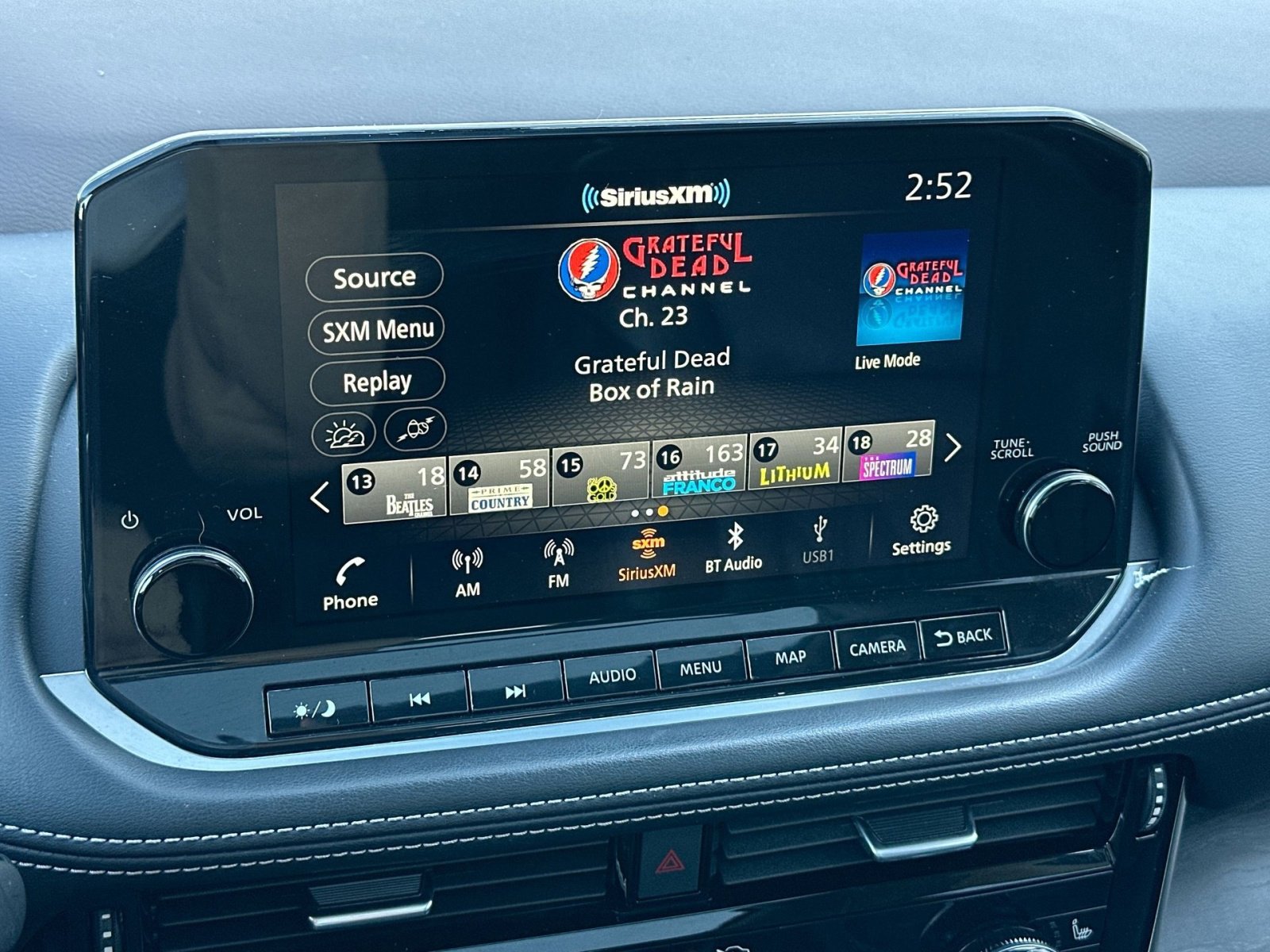 Used 2021 Nissan Rogue Platinum image 23