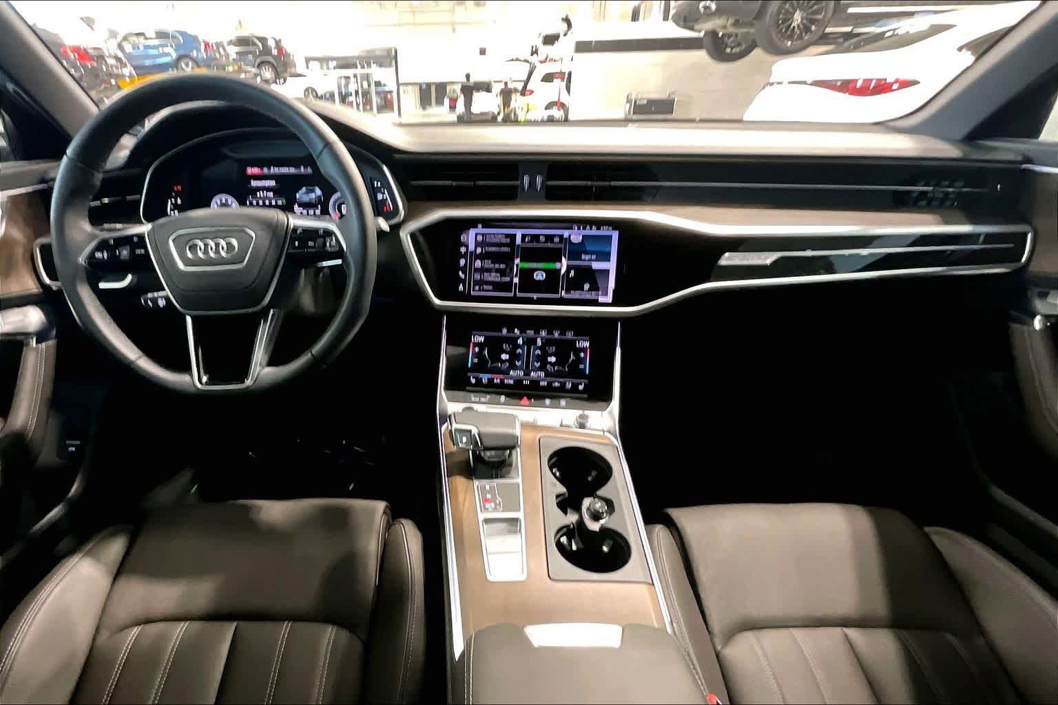 Used 2025 Audi A6 3.0T Prestige image 14