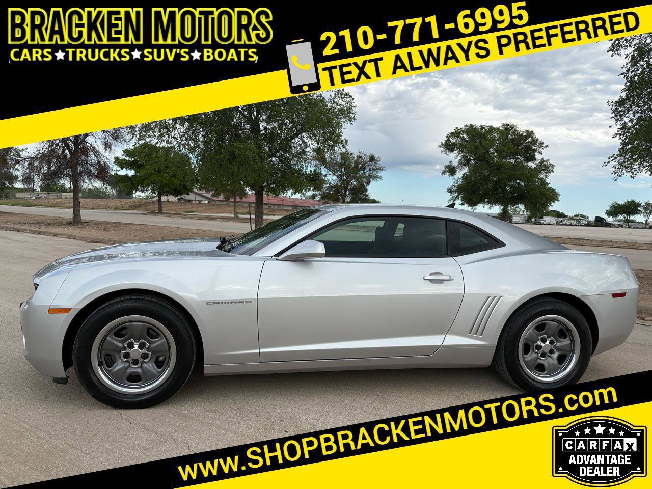 Used 2010 Chevrolet Camaro LS RWD image 1