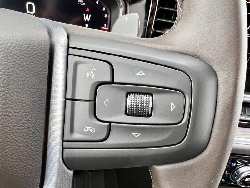 New 2026 GMC Sierra 1500 SLT w/ SLT Premium Plus Package image 17