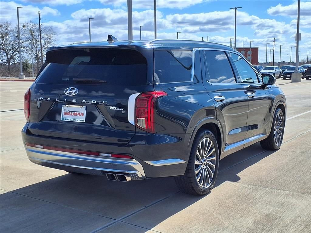 Used 2024 Hyundai Palisade Calligraphy image 7