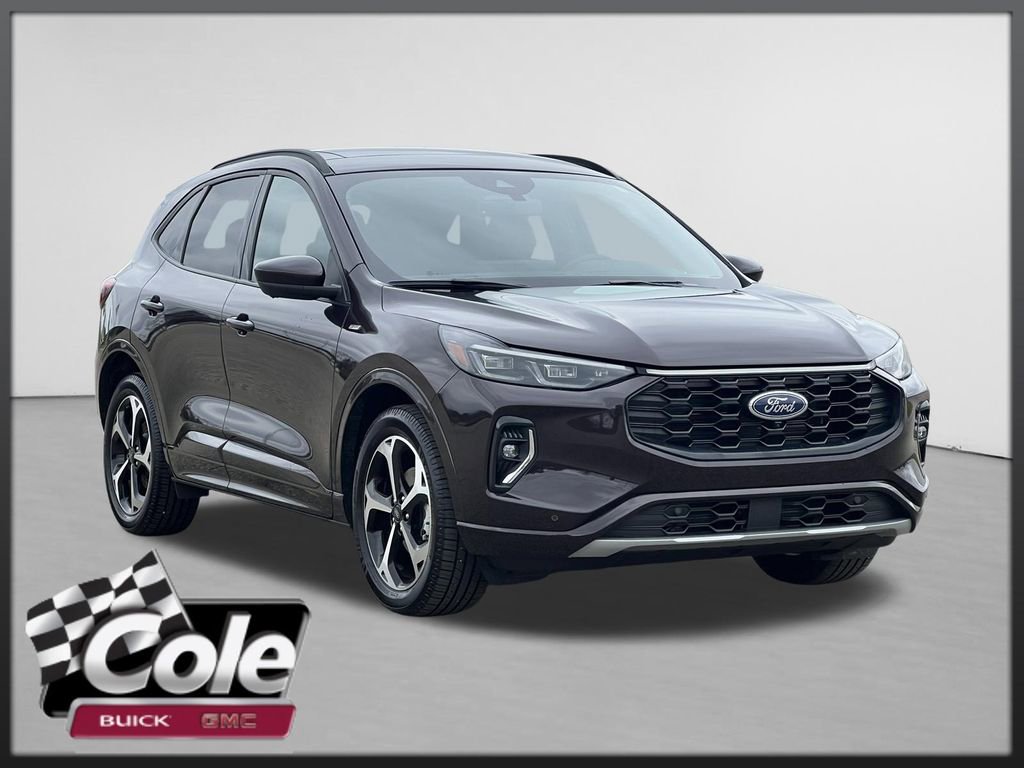 Used 2023 Ford Escape ST-Line Elite image 1