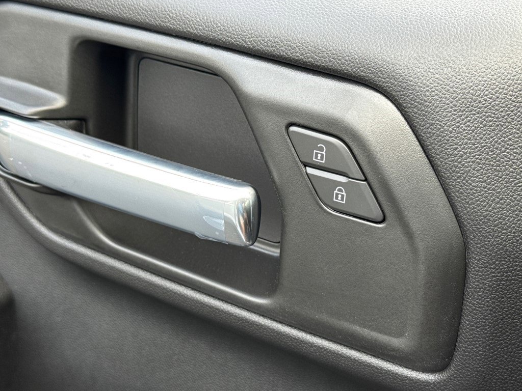 New 2026 Chevrolet Silverado 1500 Custom w/ Turbomax Blackout Package image 27