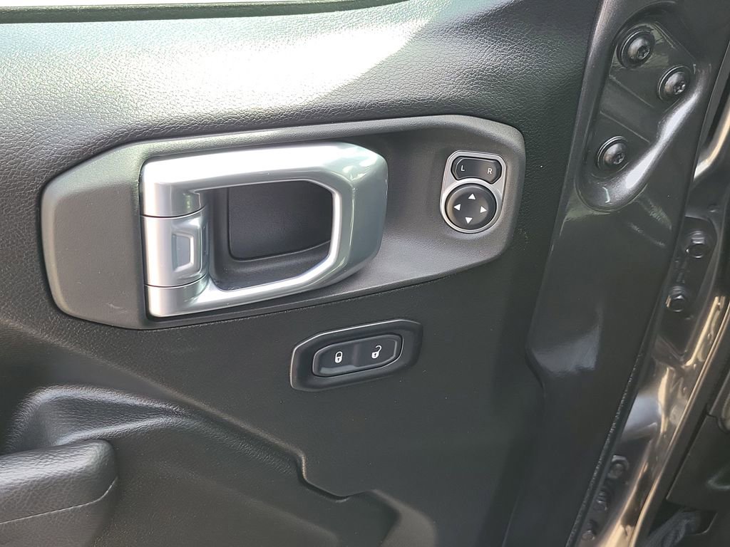 Used 2024 Jeep Gladiator Sport AWD/4WD image 23