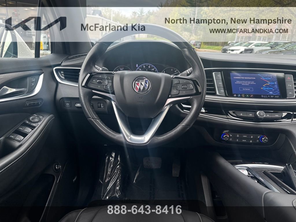 Used 2023 Buick Enclave Avenir w/ Avenir Technology Package AWD/4WD image 18