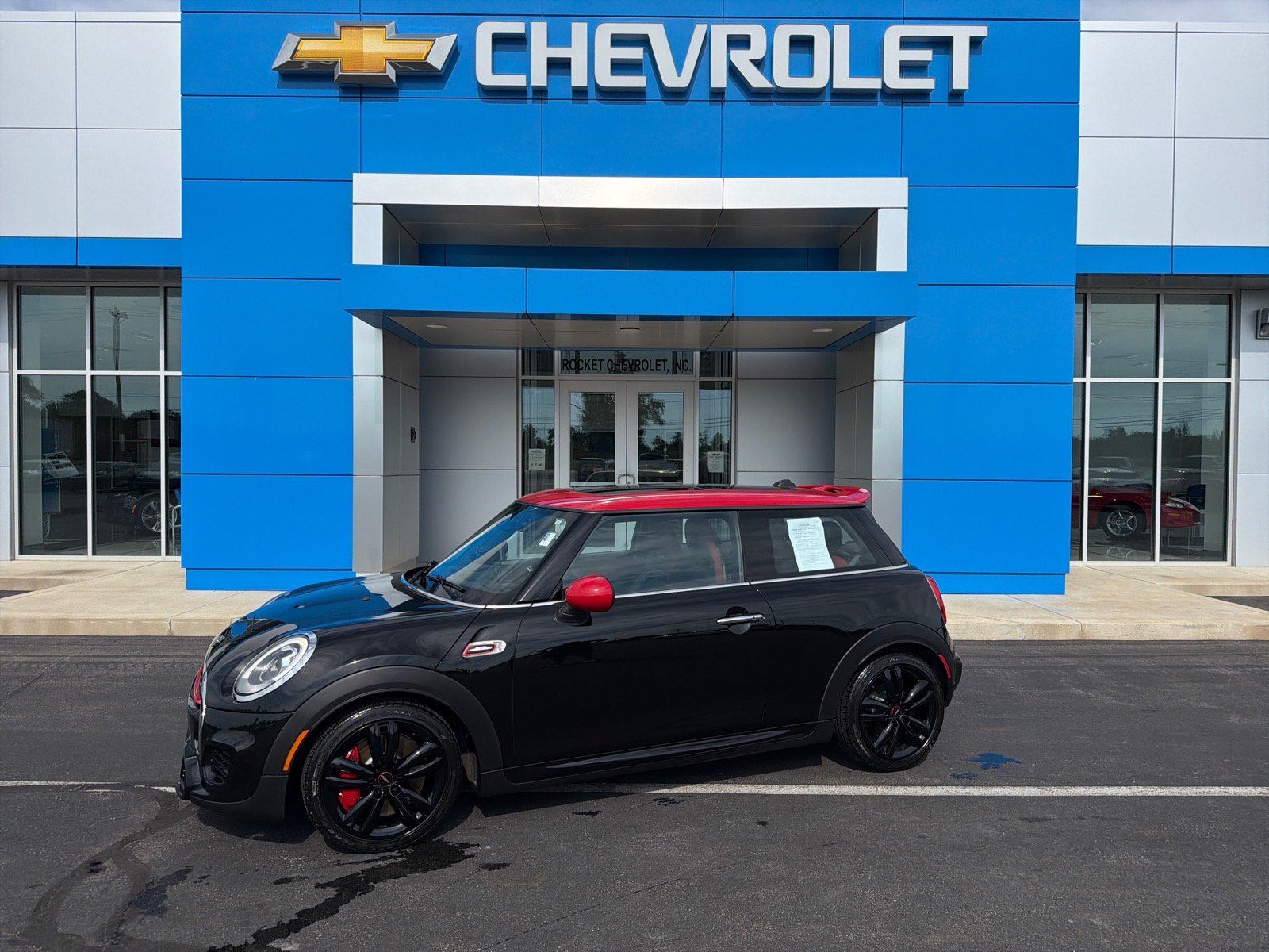 Used 2016 MINI Cooper John Cooper Works FWD image 1