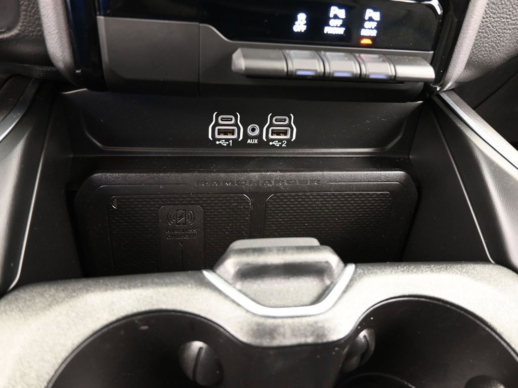 Used 2025 RAM 1500 Big Horn image 28