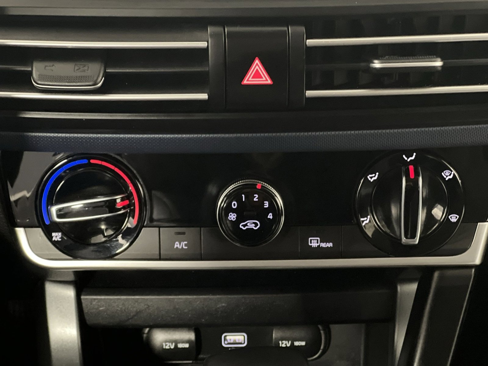 Used 2021 Kia Seltos S image 19