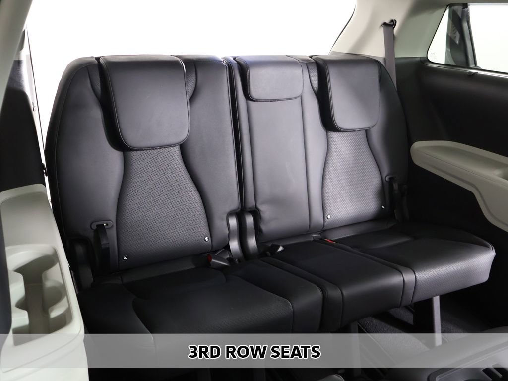 Used 2024 Kia Carnival SX Prestige FWD image 12