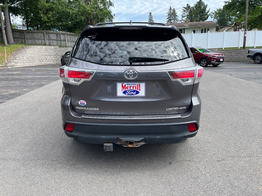 Used 2015 Toyota Highlander Limited image 5