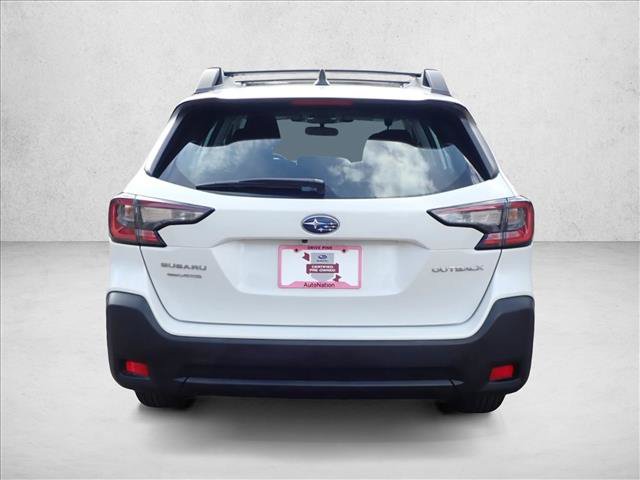 Used 2024 Subaru Outback AWD/4WD image 3