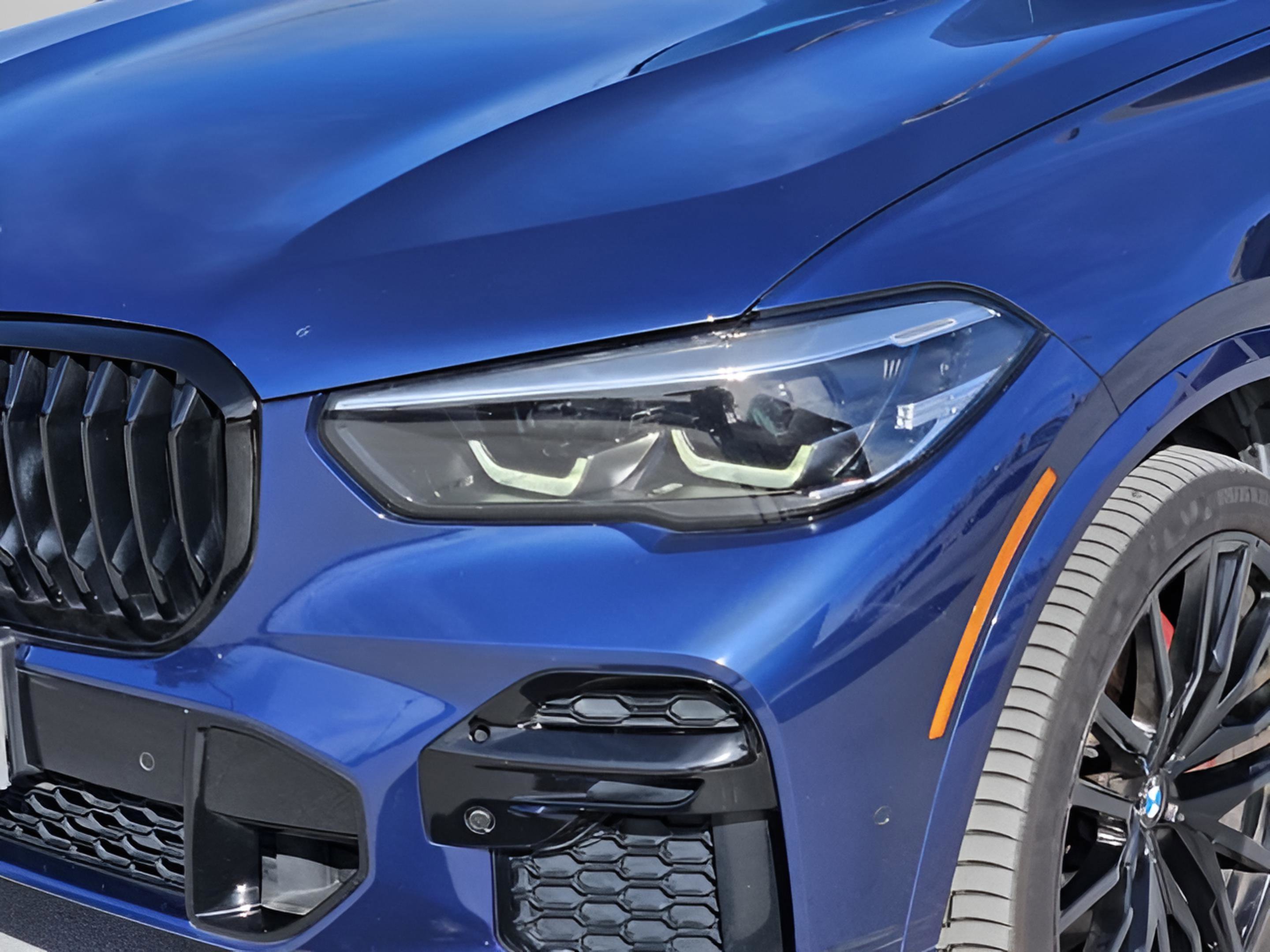 Used 2022 BMW X5 sDrive40i w/ M Sport Package RWD image 11