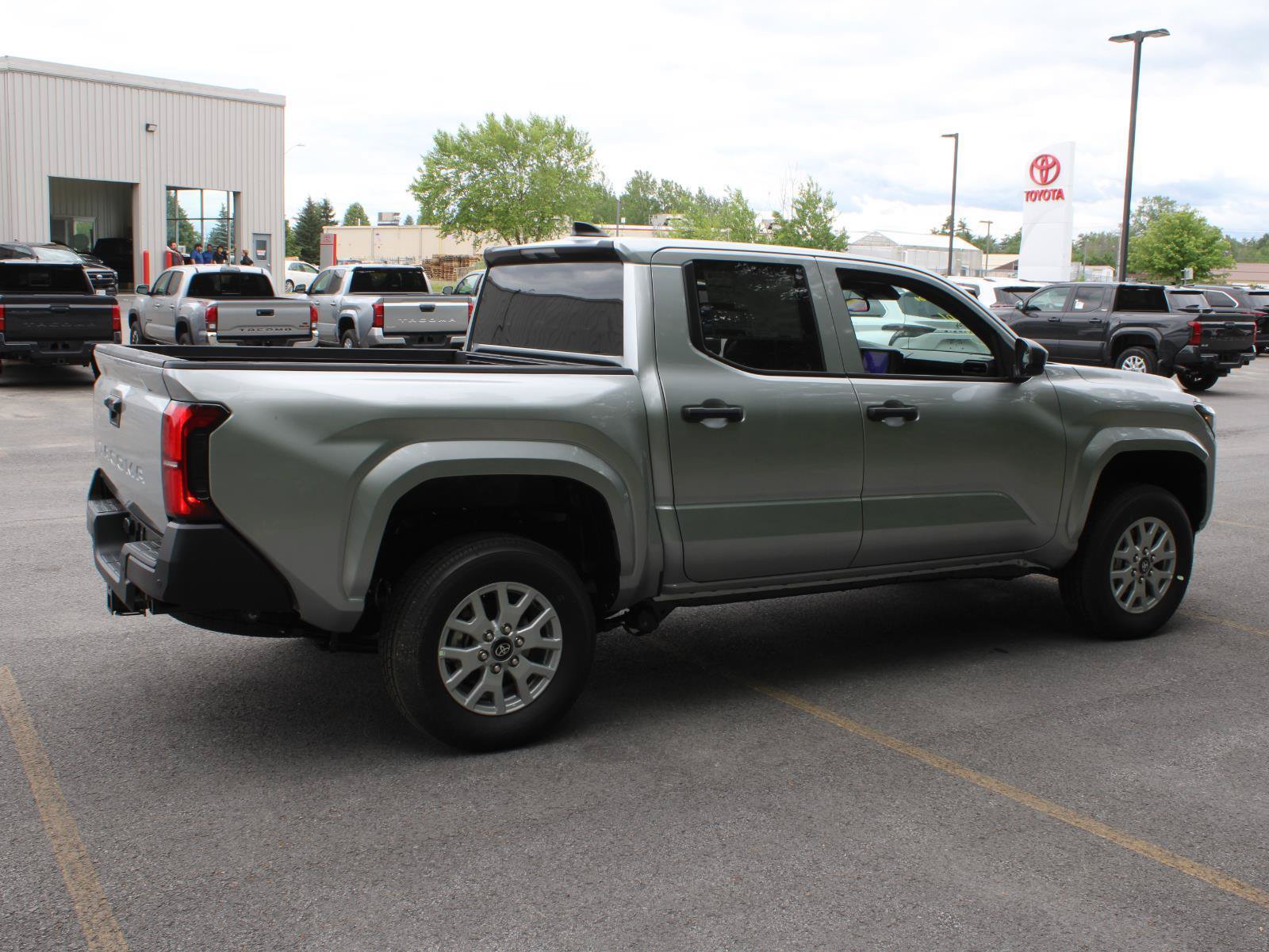 New 2026 Toyota Tacoma SR RWD image 4