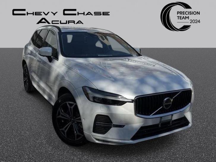 Used 2022 Volvo XC60 B5 Momentum w/ Advanced Package
