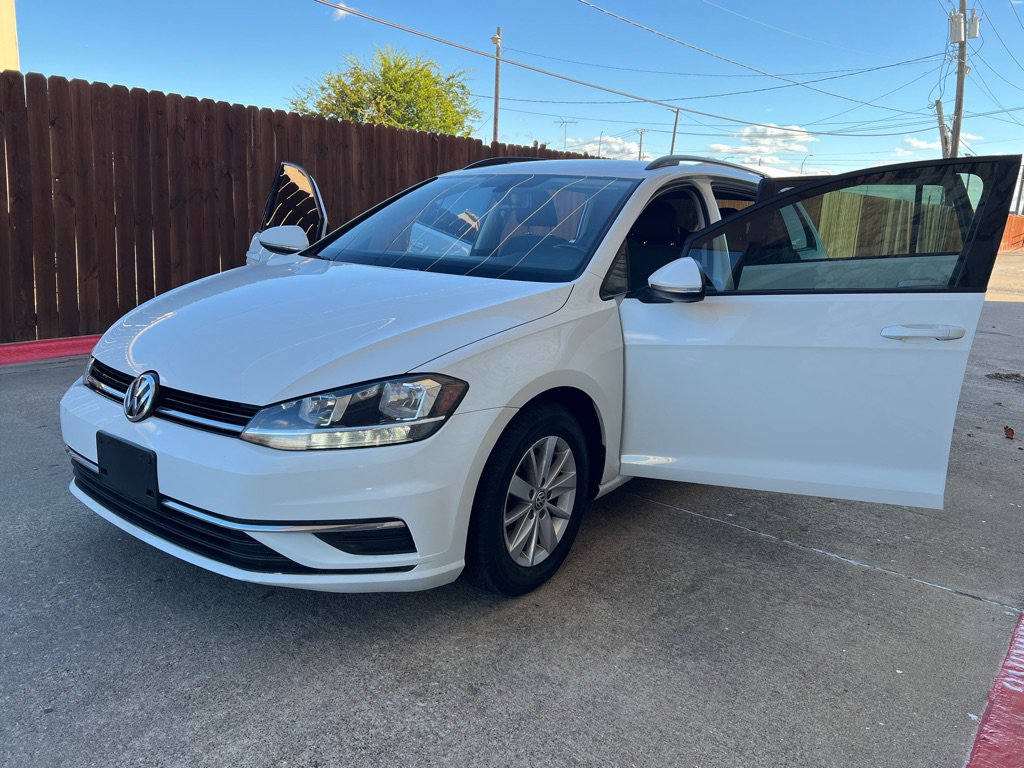 Used 2019 Volkswagen Golf S FWD image 7